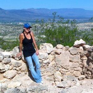 Meet your Posher, Deanna rita